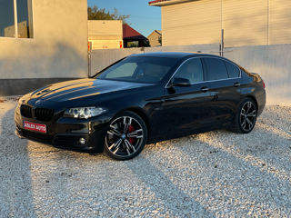 BMW 5 Series foto 1