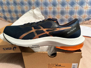 Asics  amplifoam new