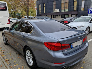 BMW 5 Series foto 8