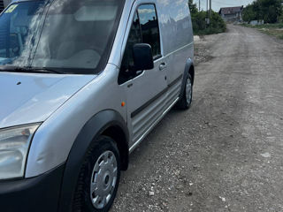 Ford Transit Connect foto 2