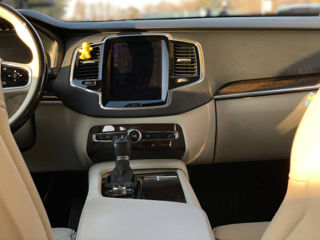 Volvo XC90 foto 11