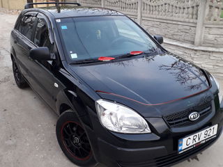 KIA Rio foto 1