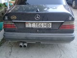 Mercedes Series (W124) foto 3