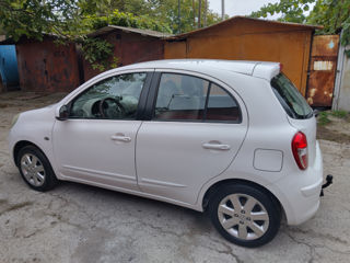 Nissan Micra foto 2