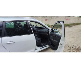 Renault Grand Scenic foto 5