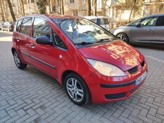 Mitsubishi Colt foto 4