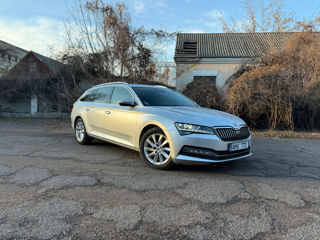 Skoda Superb foto 3