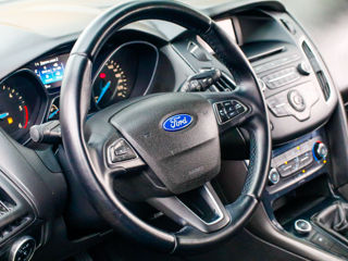 Ford Focus foto 6