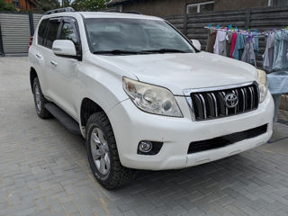 Toyota Land Cruiser Prado foto 2