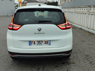 Renault Grand Scenic foto 3