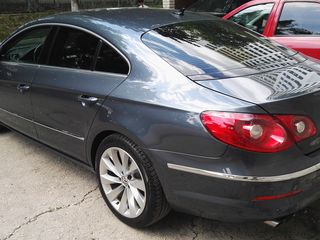 Volkswagen Passat CC foto 4