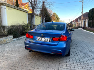 BMW 3 Series foto 4