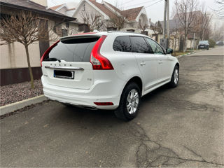 Volvo XC60 foto 6