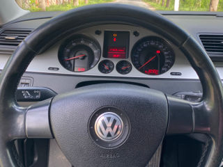 Volkswagen Passat foto 9