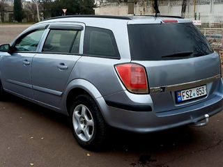 Opel Astra foto 3