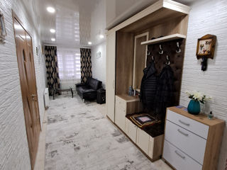 Apartament cu 3 camere, 82 m², Periferie, Ialoveni foto 9