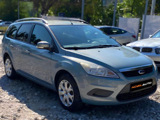 Ford Focus foto 2