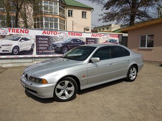 BMW 5 Series foto 1