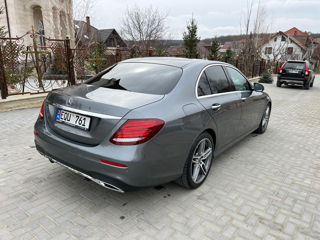 Mercedes E-Class foto 3