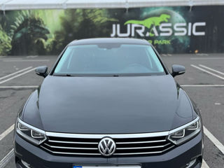 Volkswagen Passat foto 4