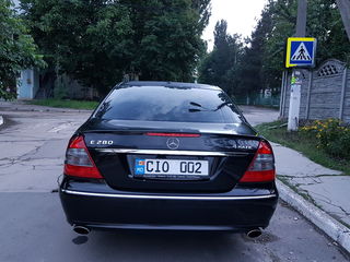 Mercedes E Class foto 4