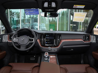 Volvo XC60 foto 5