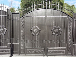 Козырьки,  металлические двери, ворота, заборы, решётки  и другие изделия из металла. foto 5