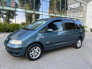 Volkswagen Sharan foto 4