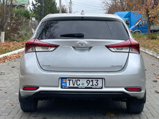 Toyota Auris foto 5