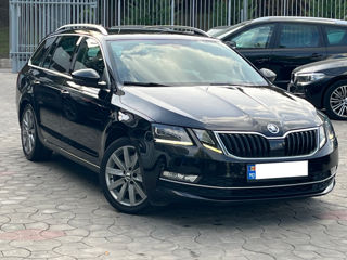 Skoda Octavia foto 1