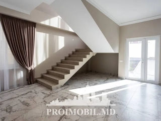 Spre vânzare casă cu 2 nivele în orașul Durlești foto 11