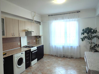 Apartament cu 1 cameră, 53 m², Buiucani, Chișinău foto 2