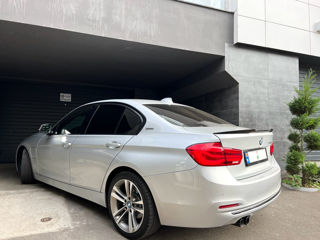 BMW 3 Series foto 6