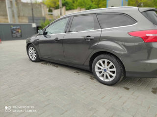 Ford Focus foto 9