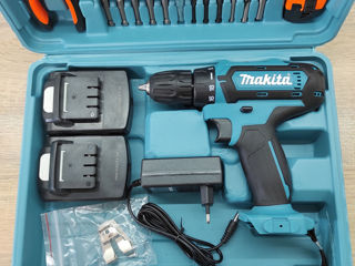 Продаю новый шуруповёрт Makita 24V с инструментами foto 4