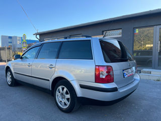 Volkswagen Passat foto 4