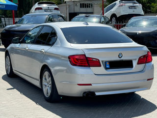 BMW 5 Series foto 3