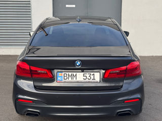 BMW 5 Series foto 5