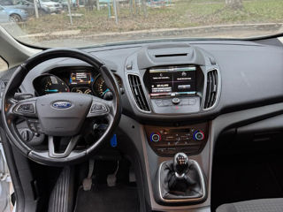 Ford C-Max foto 9