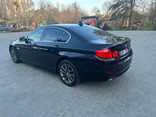 BMW 5 Series foto 10