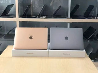 Cumpar Macbook Air 15 M2 / M3 256Gb , 512Gb , 1Tb / Noi / Sigilate foto 2