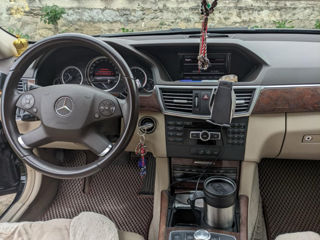 Mercedes E-Class foto 9