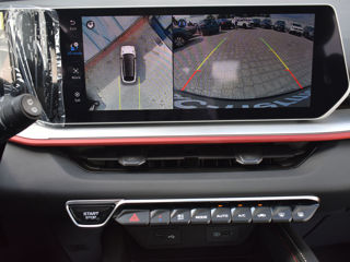 Geely Coolray foto 10