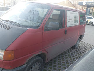 Volkswagen Transporter foto 2