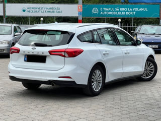 Ford Focus foto 3