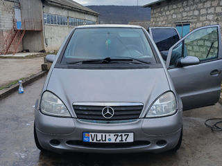 Mercedes A-Class foto 4