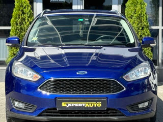 Ford Focus foto 2