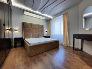2-х комнатная квартира, 100 м², Центр, Кишинёв