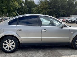 Volkswagen Passat foto 4