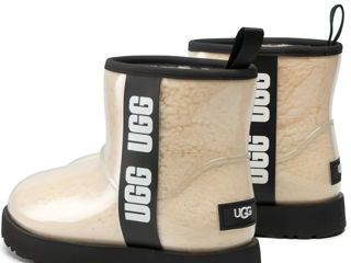 UGG foto 2